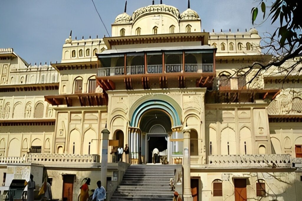 Famous Places in Ayodhya